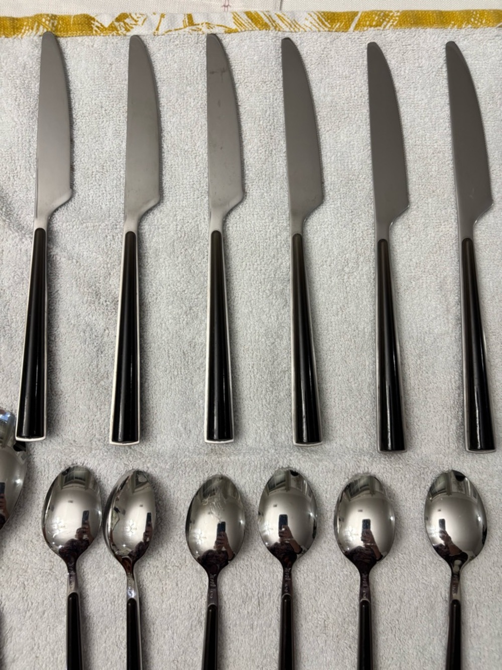 Mepra  24pc Flatware Set Blackish/Brown Resin Italian 18/10 Stainless Steel - Picture 11 of 15